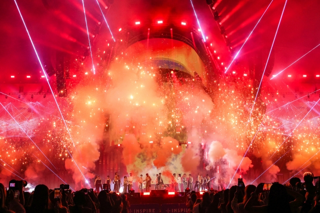 Seventeen performs during the Weverse Concert held on Incheon's Yeongjongdo on Sunday. (2024 Weverse Con Festival)