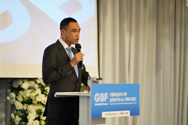 Malaysian Ambassador to Korea Dato' Mohd Zamruni Khalid delivers speaks at The Korea Herald’s Global Business Forum, held at Marina Park Convention in Seoul on Wednesday. (The Korea Herald)