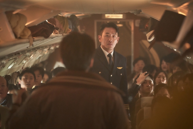 Ha Jung-woo plays Tae-in in “Hijacking 1971.” (Sony Pictures Entertainment Korea, Kidari)