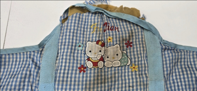 A North Korean counterfeit product pirating Hello Kitty (Unification Ministry)