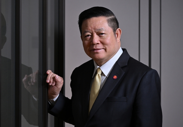 ASEAN Secretary-General Kao Kim Hourn poses for a photo before an interview with The Korea Herald on May 28 at the Westin Josun Seoul Hotel in Seoul. (Im Se-jun/The Korea Herald)