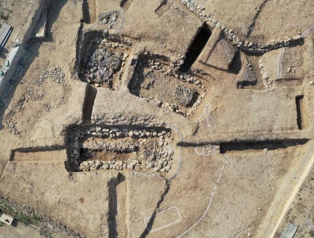 The newly discovered tombs, provisionally named J171 and J172, in Gyeongju's Jjoksaem district (Gyeongju National Research Institute of Cultural Heritage)