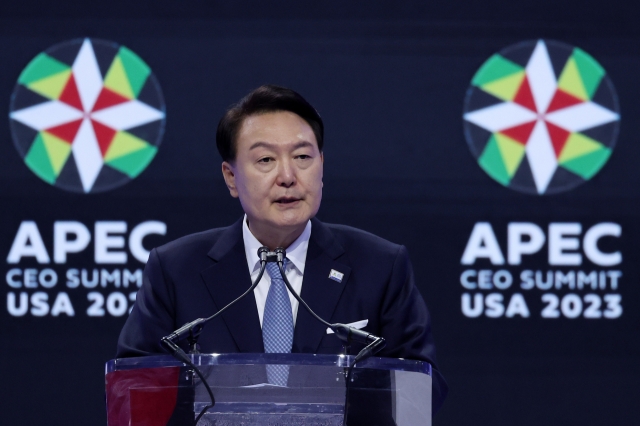 South Korean President Yoon Suk Yeol speaks during the Asia-Pacific Economic Cooperation forum's CEO Summit at the Moscone Center in San Francisco in November, 2023. (Yonhap)