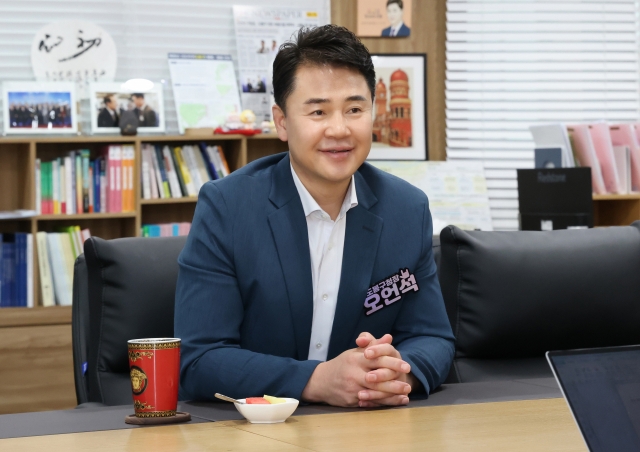 Oh Un-Seok, District Head of Dobong-gu, Seoul, explains the plans to transform Dobong into a tourism and cultural hub during an interview with The Korea Herald at the Dobong-gu Office, on July 2. (Dobong-gu Office)