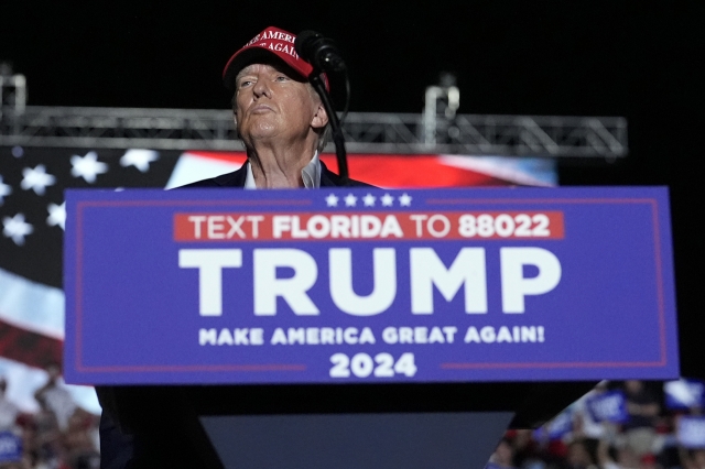 Republican presidential candidate former President Donald Trump speaks at a campaign rally at Trump National Doral Miami, July 9, in Doral, Fla. (AP Yonhap)