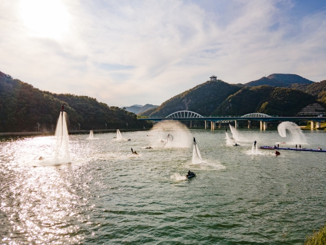 A Flyboard performance on the Namhan River in Danyang, North Chungcheong Province (Danyang County)