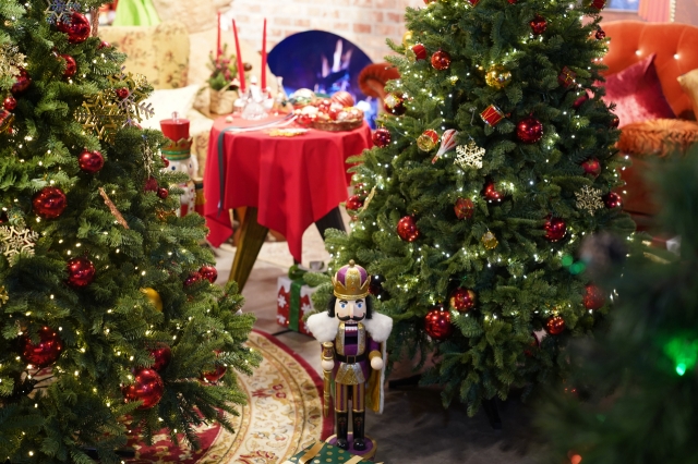 A colorful Christmas-themed exhibition at Lighting Museum in Yangju, Gyeonggi Province (Lee Si-jin/The Korea Herald)