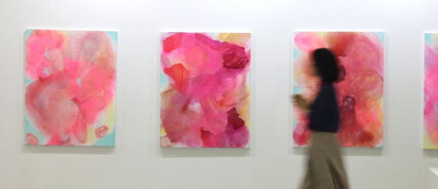 Artworks are displayed at the Gyeongnam International Art Fair 2024, held in the Changwon Exhibition Convention Center in Changwon, South Gyeongsang Province on July 4. (Yonhap)