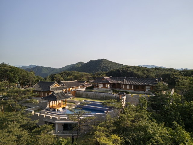 The Hanok Heritage House in Yeongwol County, Gangwon Province (Hanok Hotel & Resort)