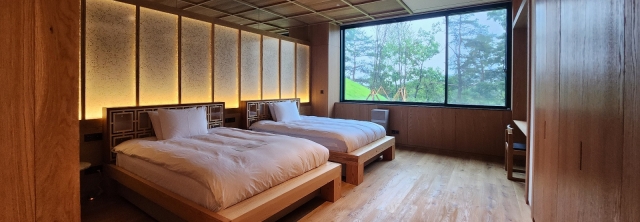 A guest room at the Hanok Heritage House (Choi Si-young/The Korea Herald)