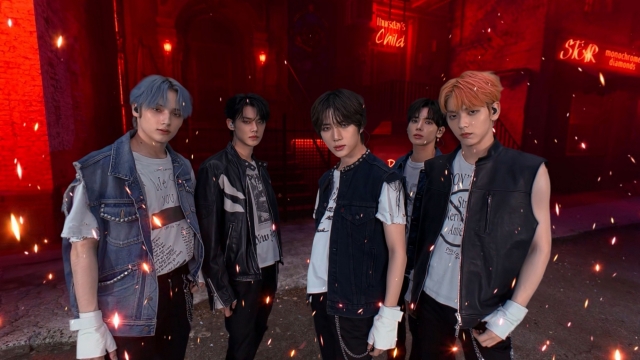 A scene from TXT's first VR concert, 