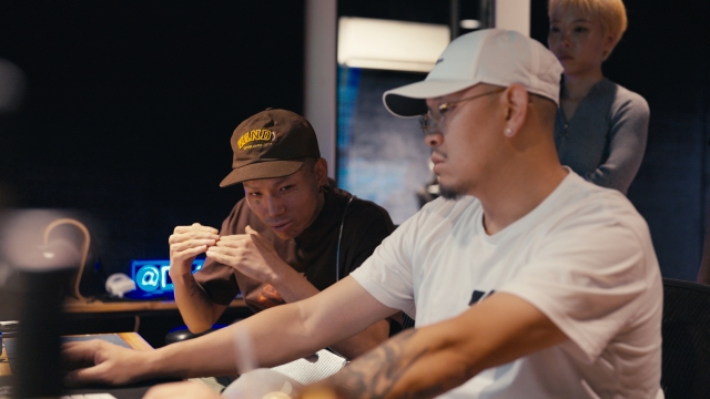 Yungin in the studio with Loopy in Korea (Hugh Hong/The Korea Herald)