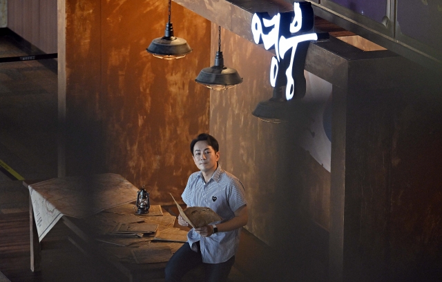 Japanese actor Nojima Naoto poses for photos during an interview with The Korea Herald on June 13 at the Seoul Center for the Performing Arts in Seoul. (Lee Sang-sub/The Korea Herald)