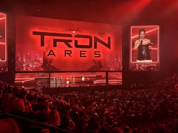 Greta Lee speaks during the D23 fan event held Friday (US time) at the Honda Center in Anaheim, California, USA. (Yonhap)