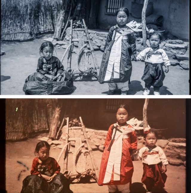 A photograph taken by German Archabbot Nobert Weber (1870-1956) in 1911 shows children in Cheonggye-ri, Hwanghae Province. (Overseas Korean Cultural Heritage Foundation)