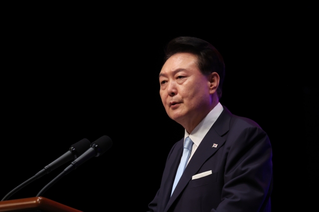 President Yoon Suk Yeol give a speech at Sejong Center for the Performing Arts in Seoul at the 79th Liberation Day on Thursday. (Yonhap)