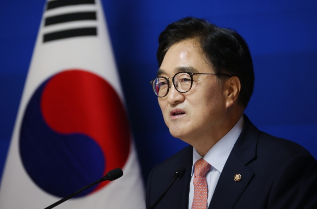 National Assembly Speaker Rep. Woo Won-shik speaks during a press conference at the National Assembly in western Seoul on Wednesday. (Yonhap)