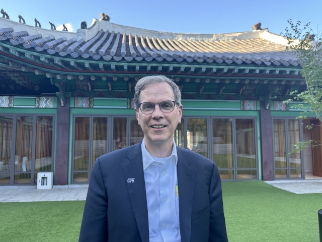 Charles North, the deputy chief executive officer of the Global Partnership for Education at the Shilla Hotel in Seoul (The Korea Herald/ Choi Jeong-yoon)