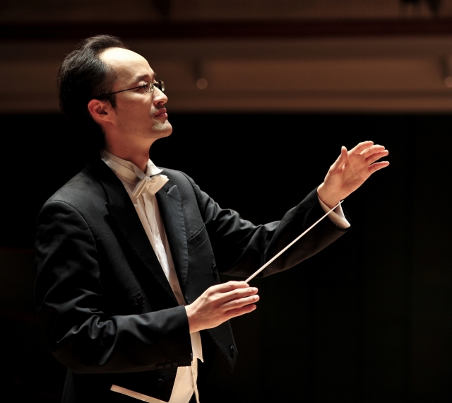 Conductor Choi Hee-chuhn (Lotte Foundation for Arts)