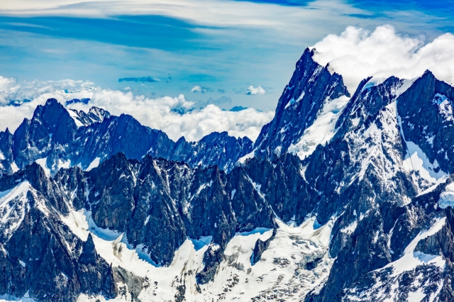 The Mont Blanc massif in the French Alps (123rf)