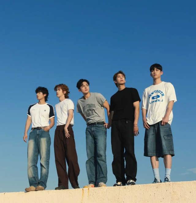 From left: Trot idol group Mytro members Tey, Shohei, Seo Woo-hyeok, Jung Yoon-jae and Im Chae-pyoung (SM Entertainment)