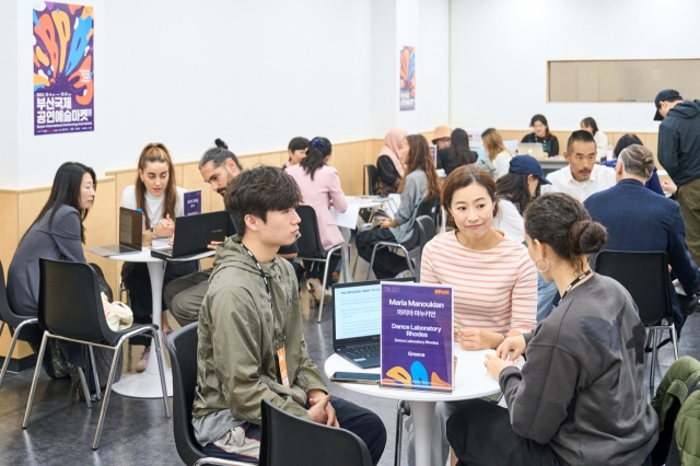 Delegates and performing arts groups attend business meetings at BPAM on Saturday. (Busan Cultural Foundation)