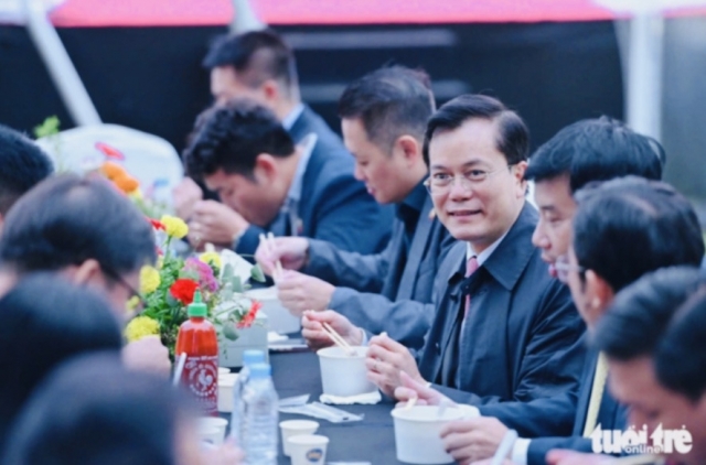 Vietnam's Deputy Foreign Minister Ha Kim Ngoc, who also chairs the Vietnam National Commission for UNESCO attends Pho Fesival held from October 5-6, at Gwangjin-gu, Seoul . (Business Association of Vietnamese in Korea (BAViK)