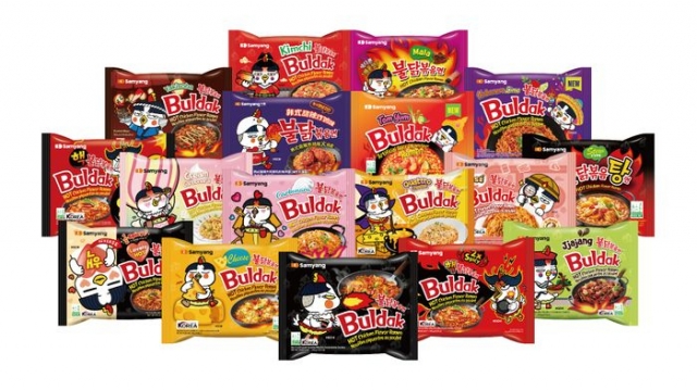 The halal-certified Buldak ramyeon series (Samyang Roundsquare)