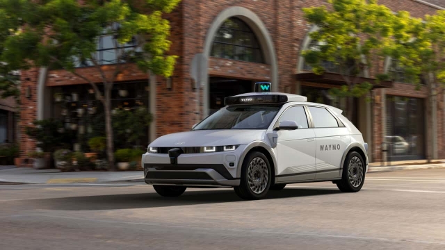 Announced Oct. 4, Hyundai and Waymo are teaming up to bring autonomous Ioniq 5 SUVs to the Waymo One fleet starting in 2025. (Hyundai Motor Group)