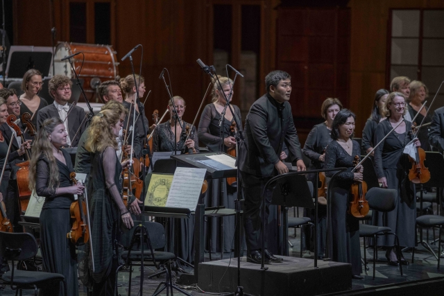 Conductor Yoon Han-kyeol greets the audience with the ORF Radio Symphony Orchestra Vienna on Aug. 10 during the 2024 Salzburg Festival at the Felsenreitschule, Salzburg, Austria.