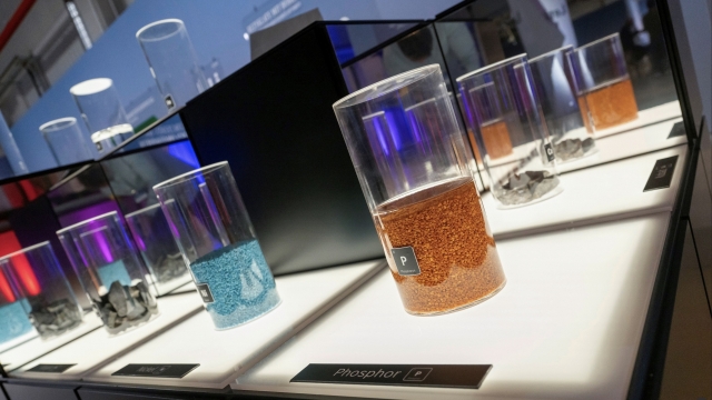 Phosphor, extracted during Mercedes-Benz’s battery recycling process, is one of several elements on display at the Kuppenheim facility. (Mercedes-Benz)