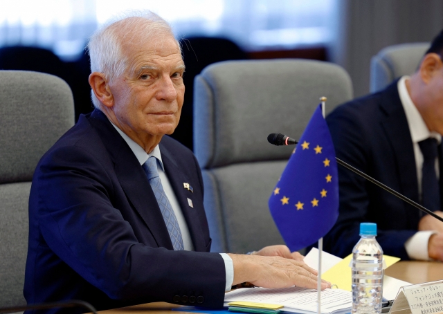 EU High Representative for Foreign Affairs and Security Policy Josep Borrell attends a meeting with Japan's Defence Minister Gen Nakatani (not pictured) at the Defence Ministry in Tokyo on Nov. 1. (AFP)