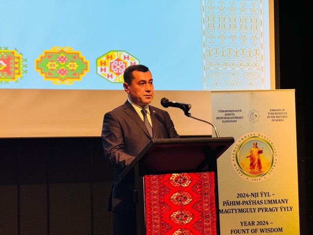 Turkmen Ambassador to Korea Begench Durdyyev delivers remarks during Turkmenistan's 33rd Independence Day celebrations at Grand Hyatt Seoul in Yongsan-gu, Seoul on Wednesday. (Sanjay Kumar/ The Korea Herald)