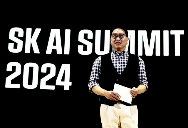 SK Group Chairman Chey Tae-won speaks at the SK AI Summit 2024 in Seoul on Monday. (SK Supex Council)