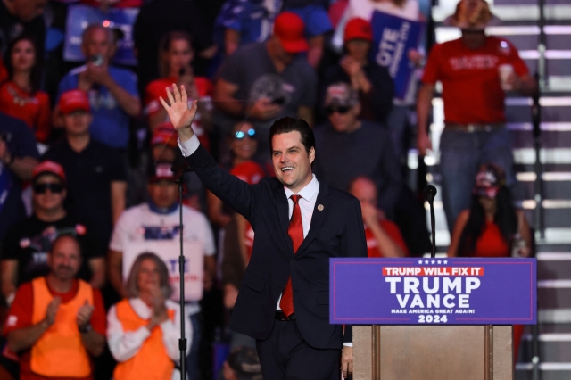 US Rep. Matt Gaetz waves as he takes the stage during a rally for Republican presidential nominee and former US President Donald Trump in Henderson, Nevada, US, on Oct. 31. (Reuters-Yonhap)