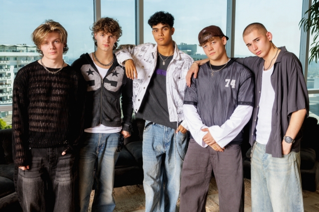 From left, members of SM Entertainment's first British boy group, Dear Alice, James Sharp, Oliver Quinn, Dexter Greenwood, Blaise Noon and Reese Carter (SM Entertainment)