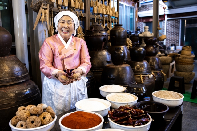 The Ki Soon-do jang center in Sunchang, North Jeolla Province (Korean Food Promotion Institute)