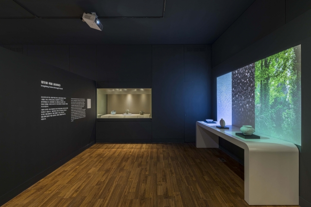 The exhibition “Touching Ceramics: An Immersive Experience” at the Gyeonggi Ceramic Museum. (Korea Ceramic Foundation)