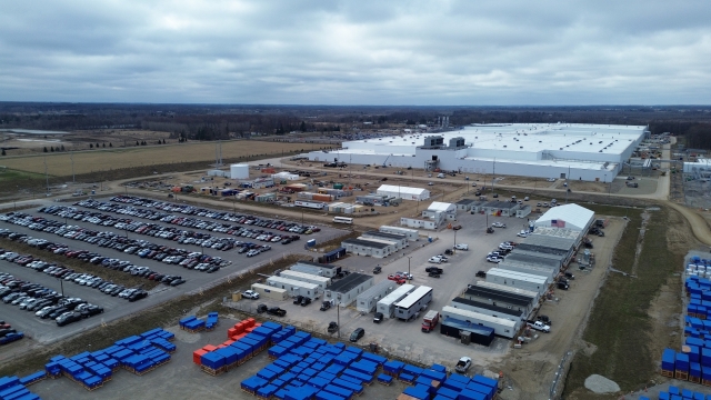 An aerial view of Ultium Cells' battery manufacturing plant in Lancing, Michigan (Ultium Cells)