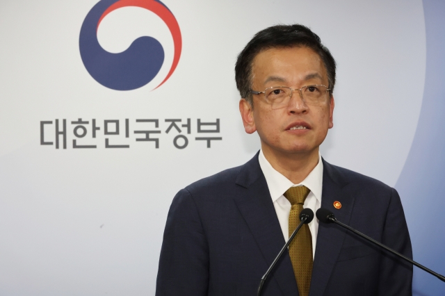 Finance Minister Choi Sang-mok. (Yonhap)