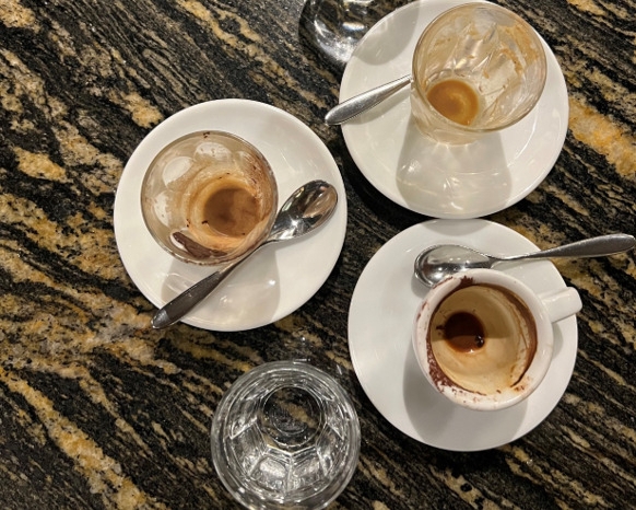 Leftover espresso shot cups at Leesar espresso bar in Cheongdam, Seoul, on Nov. 16. (Kim Jae-heun/The Korea Herald)