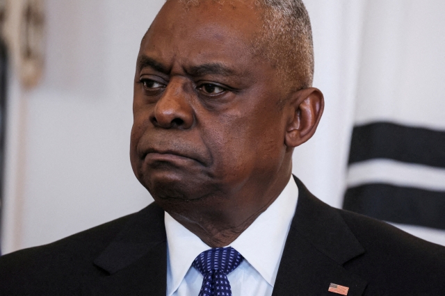 U.S. Defense Secretary Lloyd Austin looks on during a press conference at the State Department in Washington, Oct.31, 2024. (File Photo - Reuters)