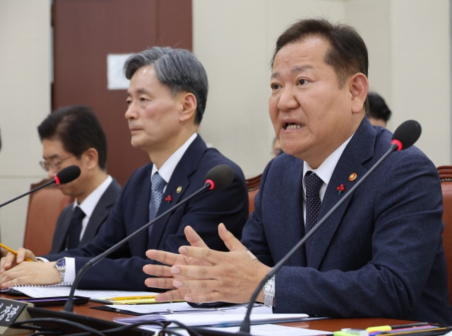 Minister of Interior and Safety Lee Sang-min on Dec. 5 (Yonhap)