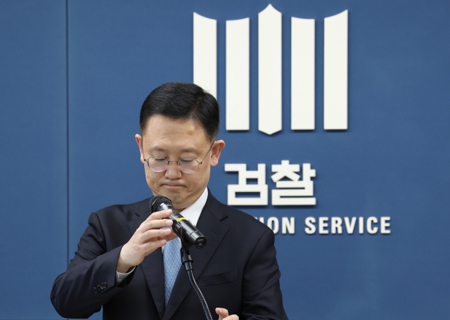 Park Se-hyun, head of the Special Prosecutor’s Office, speaks during a press briefing in Seoul on Sunday. (Yonhap)