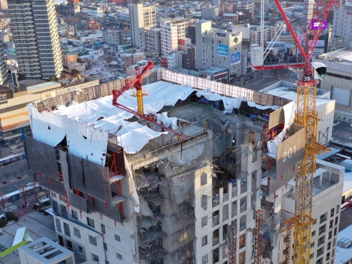 Construction site safety under scrutiny after Gwangju collapse