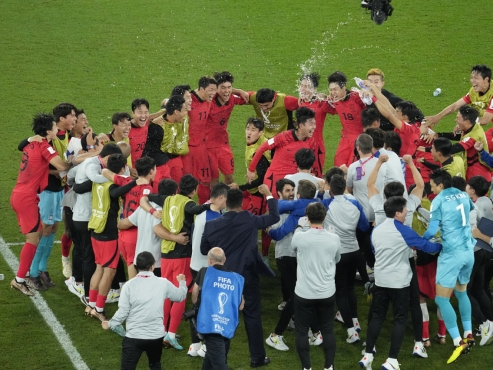 S. Korea one win away from history in Qatar