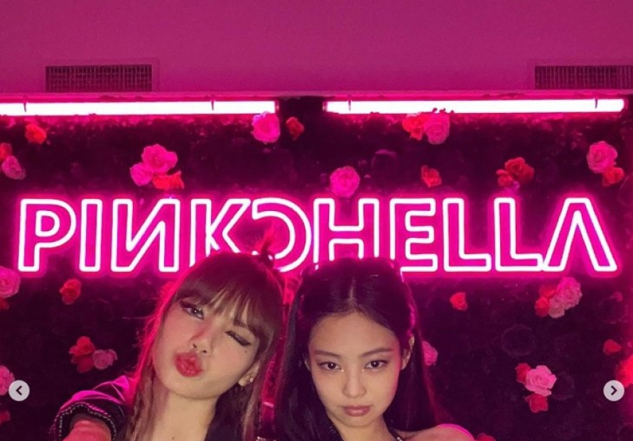  Blackpink’s Jennie, Lisa invited to Coachella as solo acts