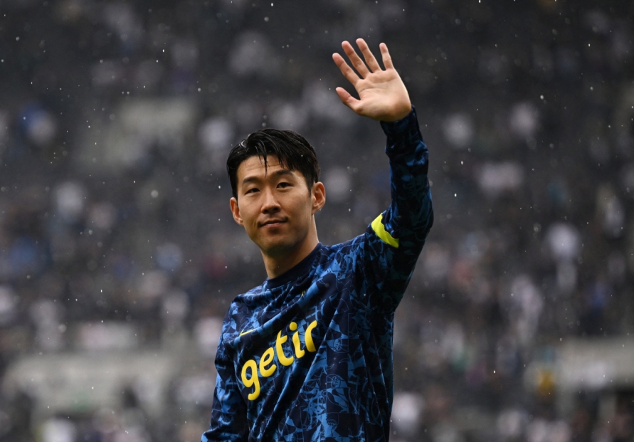 Son Heung-min chasing Premier League Golden Boot in season finale