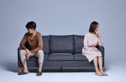 Marriages in Korea fall by 40% within a decade
