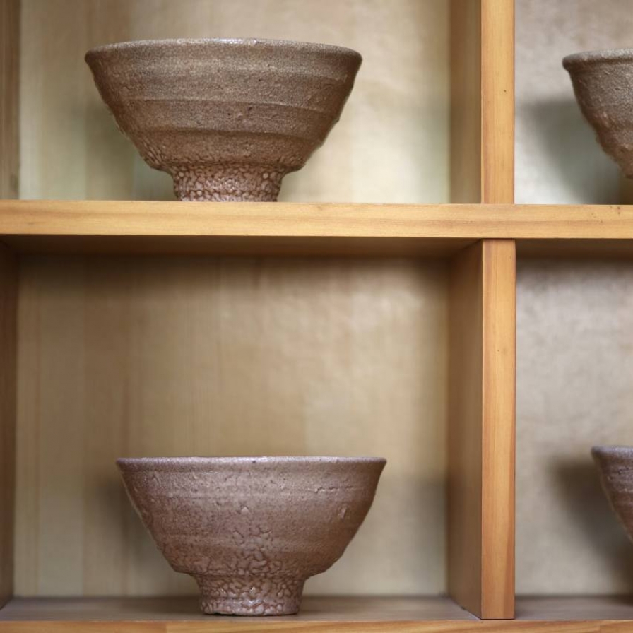 [Visual History of Korea] The ‘Tea Bowl War’ and Korean potters’ impact on history